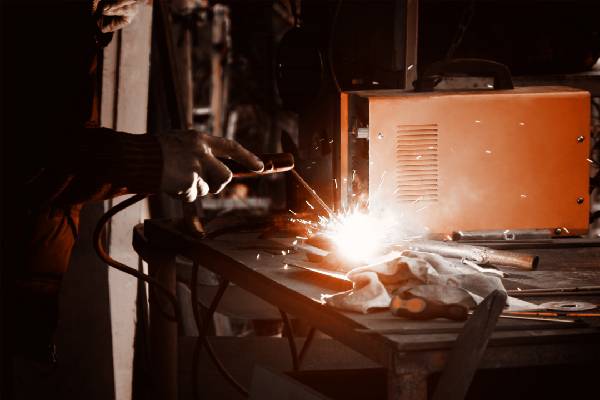 علت داغ شدن انبر جوشکاری