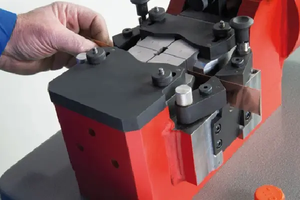 کاربرد های جوشکاری سرد